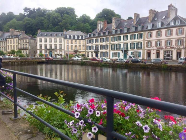 18308905_1310984435663364_96326822_n