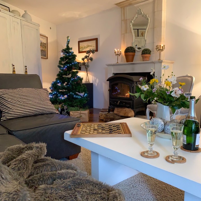 856F841B-D258-4AD7-BAB3-220AFD7BE227